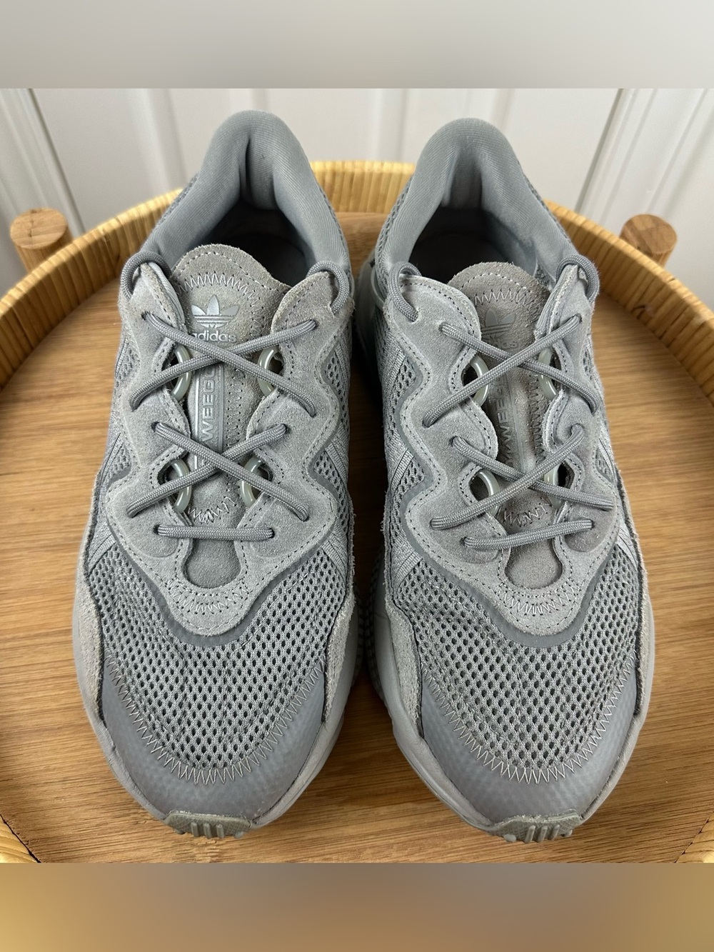 Adidas Ozweego Sneakers